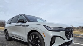 2026 Lincoln Nautilus Black Label right front