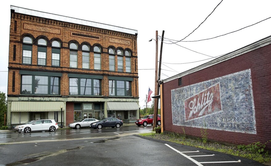 The Schlitz banner, painted for "Castle Rock," still adorns a wall in Orange. (Robin Lubbock/WBUR)