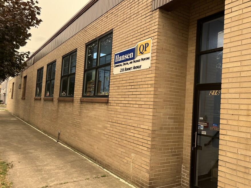 Hansen Quality Printing is located between Burnet Ave. and the westbound lanes of I-690.