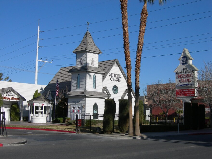 An image of a wedding chapel in Las Vegas