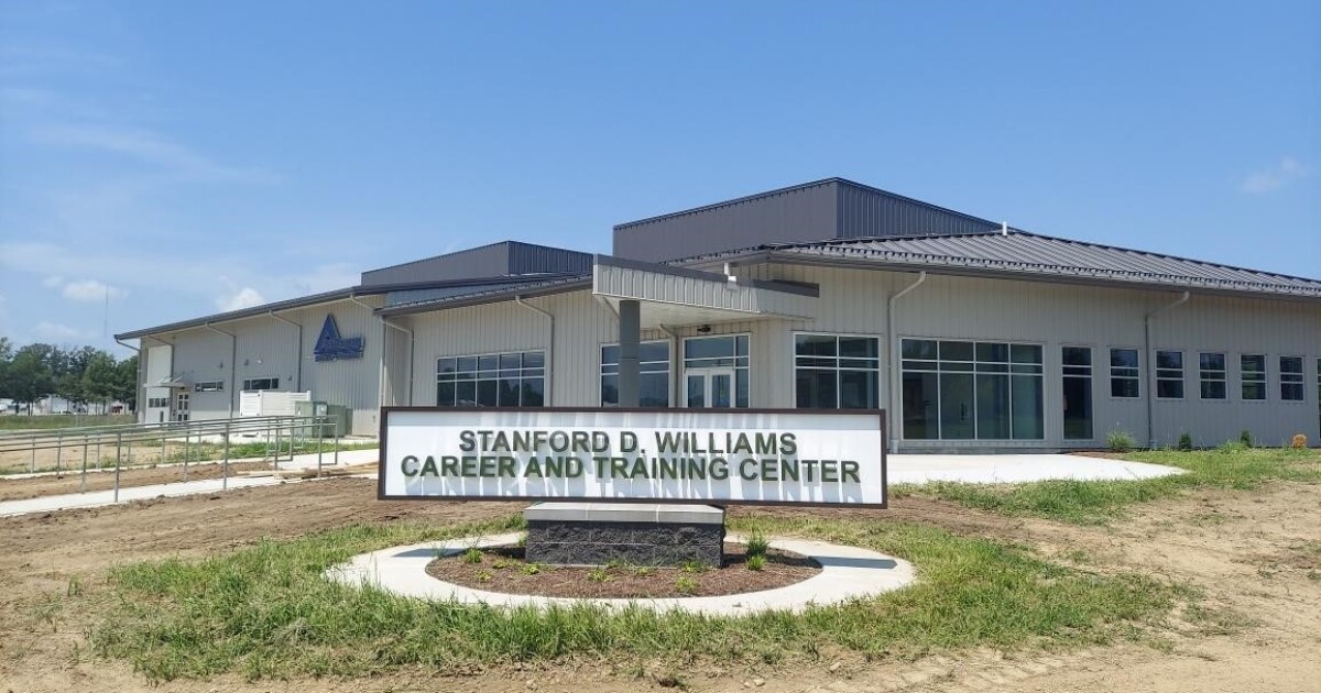 SIC to Celebrate Grand Opening of Williams Career and Training Center in Carmi