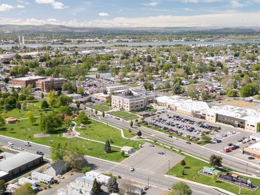 Panorámica de Pasco, WA. (Crédito: Bevon / Adobe Stock)
