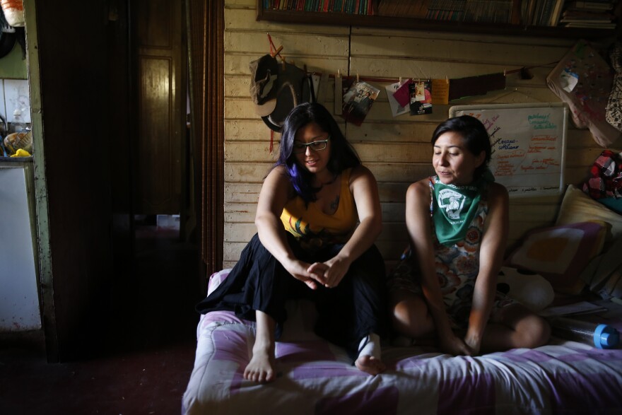 Even with free tuition, Verónica is still struggling financially. To save money, she lives at home with her parents and two siblings.