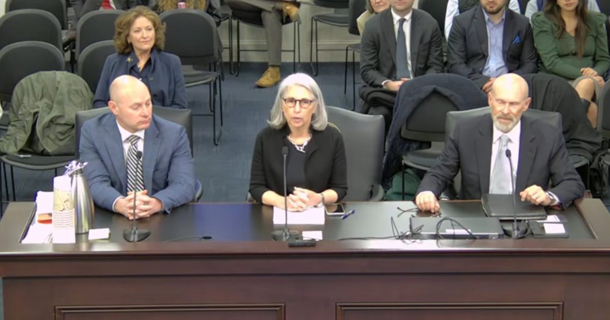 Kentucky high court halts Fayette judge's impeachment