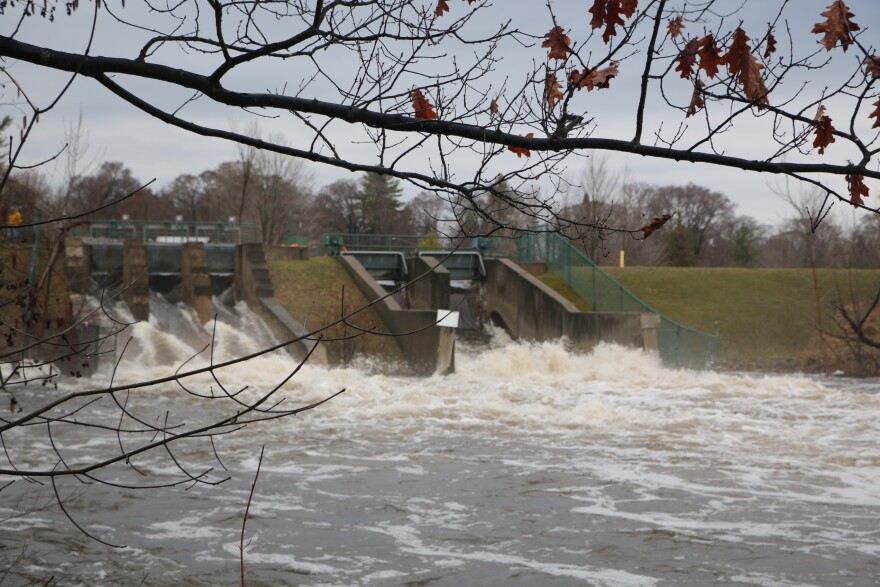Water rushing through the spillway at the Bellaire Dam on Monday, April 13, 2026. (Photo: Austin Rowlader/IPR News)