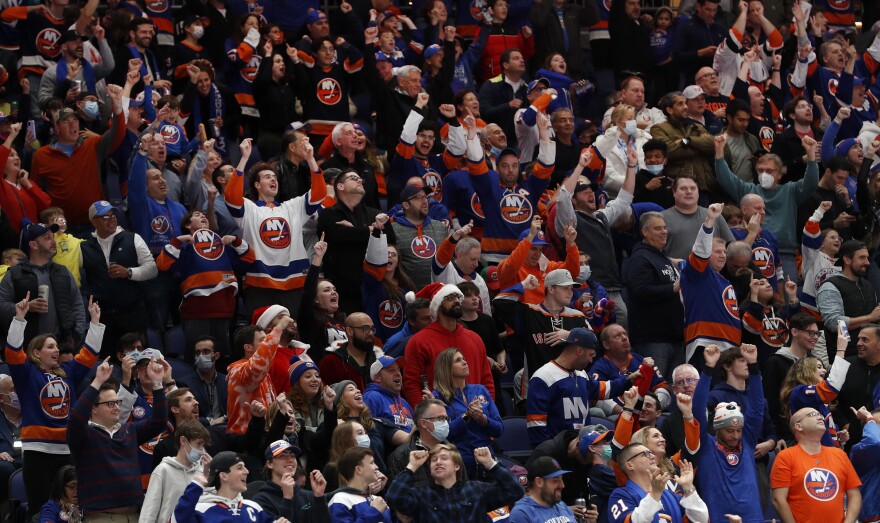Devils Islanders Hockey