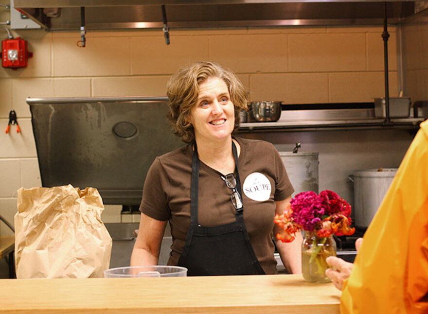 With help from dozens of volunteers, La Soupe founder Suzy DeYoung and The Summit Restaurant provided meals to hundreds of federal workers during the recent government shutdown.