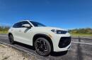 2026 Volkswagen Tiguan SEL R-Line Turbo right front