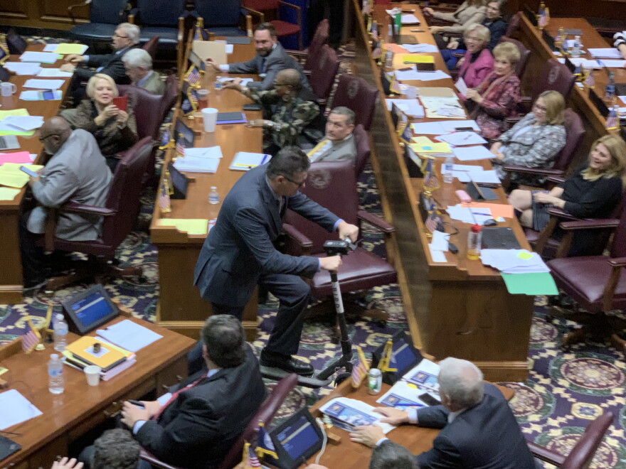 House Scoots Electric Scooter Bill To Senate