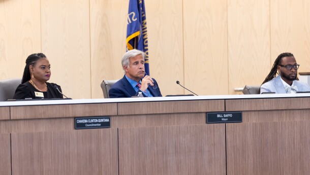 Wilmington Mayor Bill Saffo sits between Council Member Chakema Clinton-Quintana and Mayor Pro-Tem Kevin Spears at a council meeting on May 19, 2026.