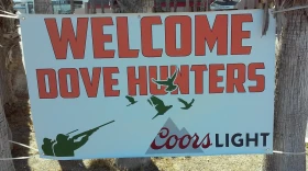A sign welcomes dove hunters to Yuma.