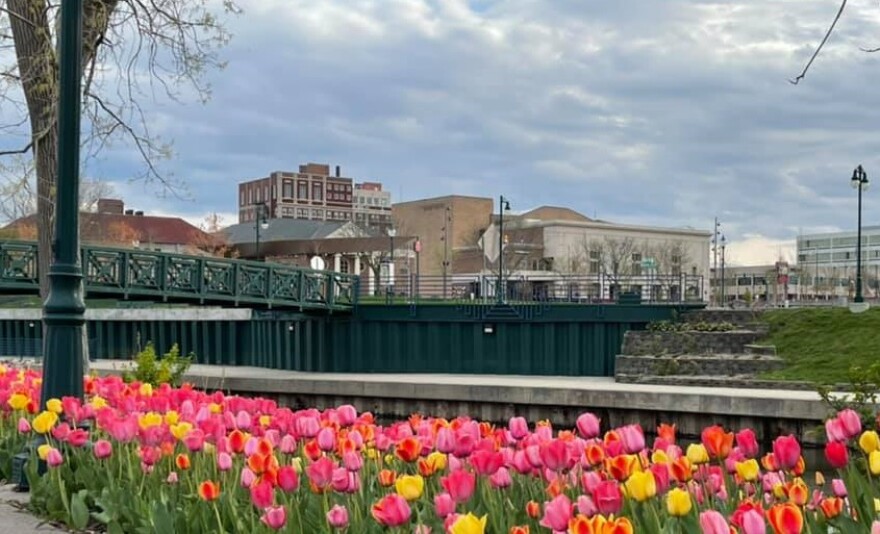 Downtown Elkhart's revitalization spurred Mayor Rod Roberson's award.