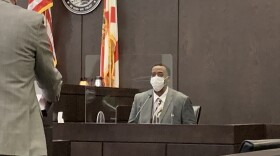 Julius Irving testifies in court about the night of March 27, 2019. (Thomas Holton/WUFT News)