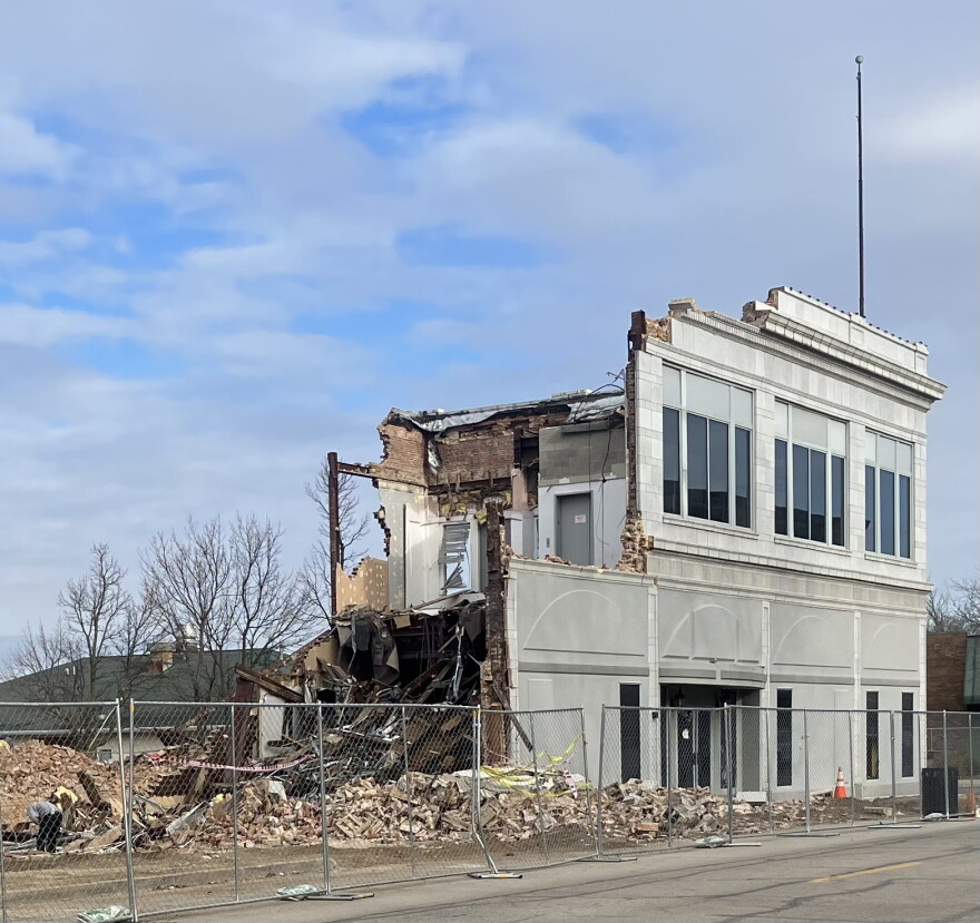 Demolition continues Tuesday on the Tobin building in downtown Pekin. The Arcade building next door on Capitol Street was demolished earlier.