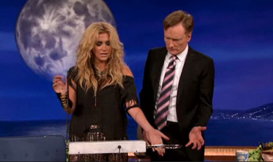 Pop singer Ke$ha teaches Conan O'Brien how to play a Theremin