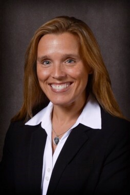 Photo of Dr. Erin Perry