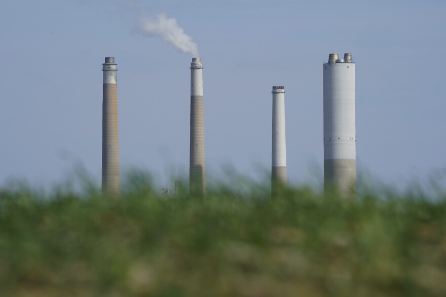 AES Indiana Petersburg Generating Station, a coal-fired power plant, operates in Petersburg, Ind., on Wednesday, Oct. 25, 2023.