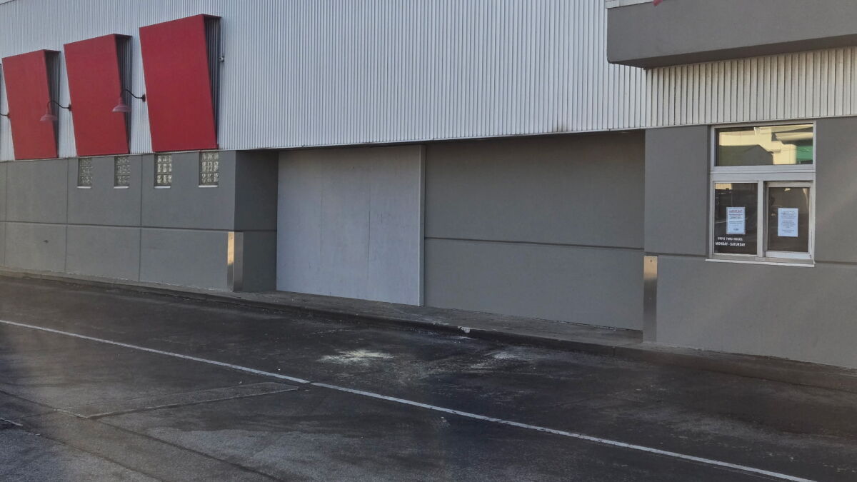 Popular chili parlor temporarily closes after person drives into building
