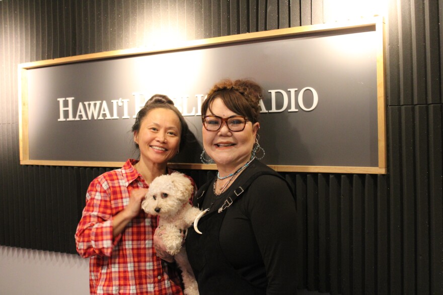 HPR's Lillian Tsang, left, with poet and novelist Lois-Ann Yamanaka, right, on April 20, 2026.