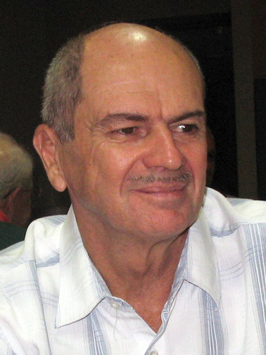 Van Shockley, who gave up his U.S. citizenship and has been an Australian citizen for about a half-century, mistakenly received a stimulus check and suspects he got it because he receives Social Security from having worked in the U.S. before moving overseas.