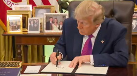 Donald Trump signs the executive order to rename Lake Ontario to 'Lake America'