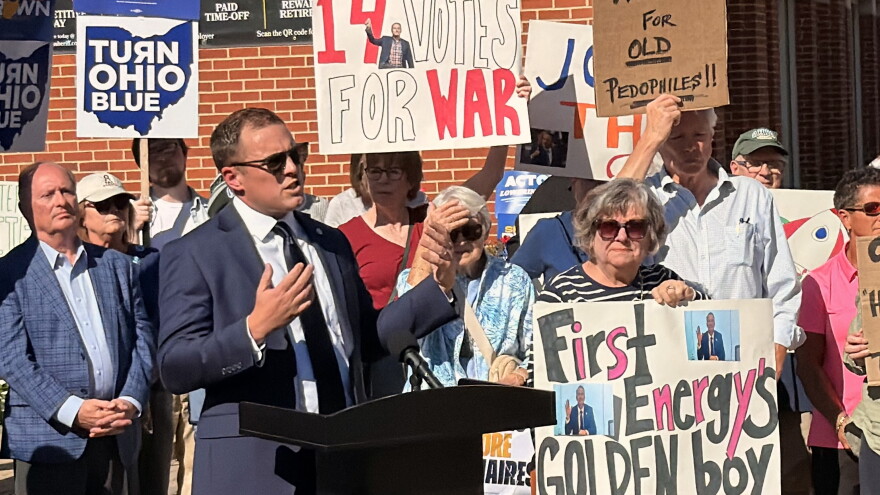 Chillicothe Mayor Luke Feeney rallies Democrats in Chillicothe at a press conference ahead of President Donald Trump's visit to the south east Ohio city on October, 26, 2026.
