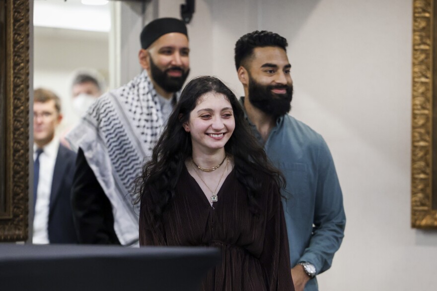 Arlington woman detained by ICE after her honeymoon speaks publicly for the first time | KERA News