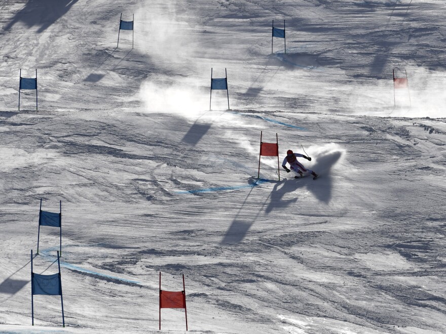 PYEONGCHANG - Marcel Hirscher of Austria in action during the Alpine Skiing Men's Giant Slalom. (Alain Grosclaude/Agence Zoom/Getty Images)