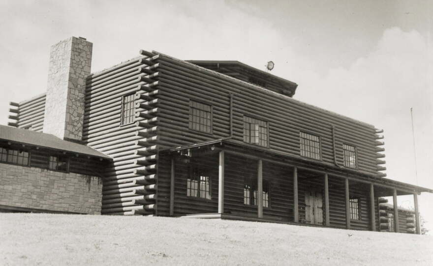 Good Fellow Lodge at Indiana Dunes National Park.