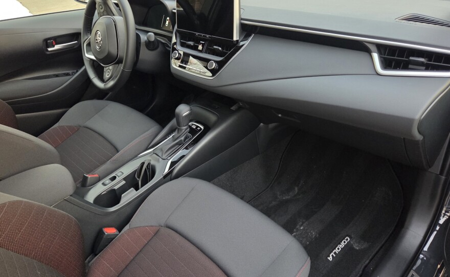 2026 Toyota Corolla SE AWD Hybrid