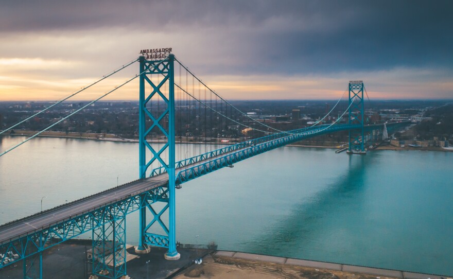 Ambassador Bridge Detroit to Windsor Crossing
