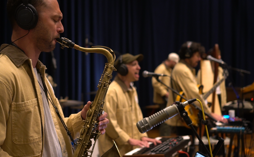 BAUGS performing live in WNIJ's Studio A