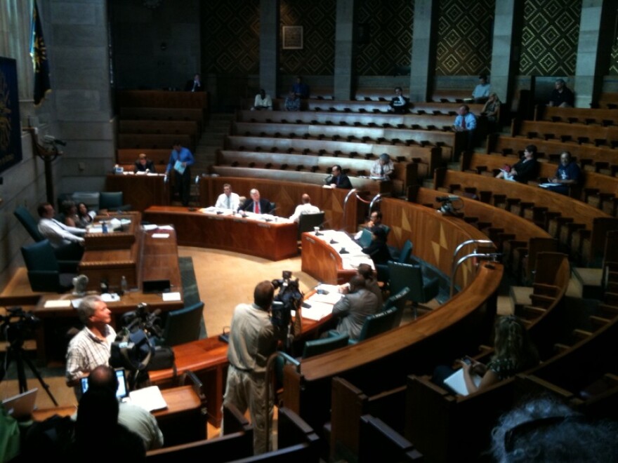 Common Council questions City' Corporation Counsel about job search for police commissioner