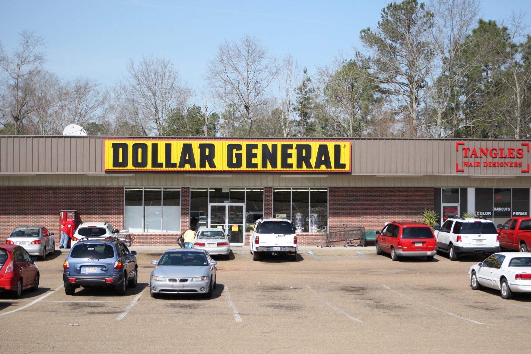 What’s behind the rapid growth of Dollar General stores in Michigan