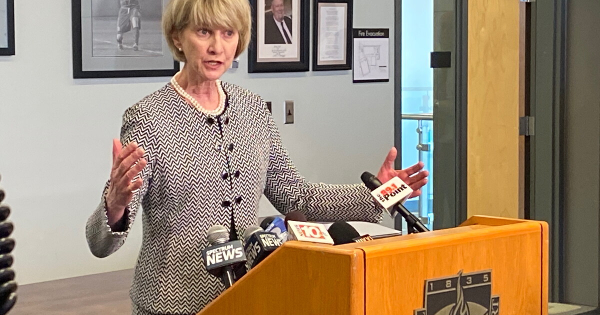 SUNY chancellor on campus diversity issues: 'This is going to take a ...