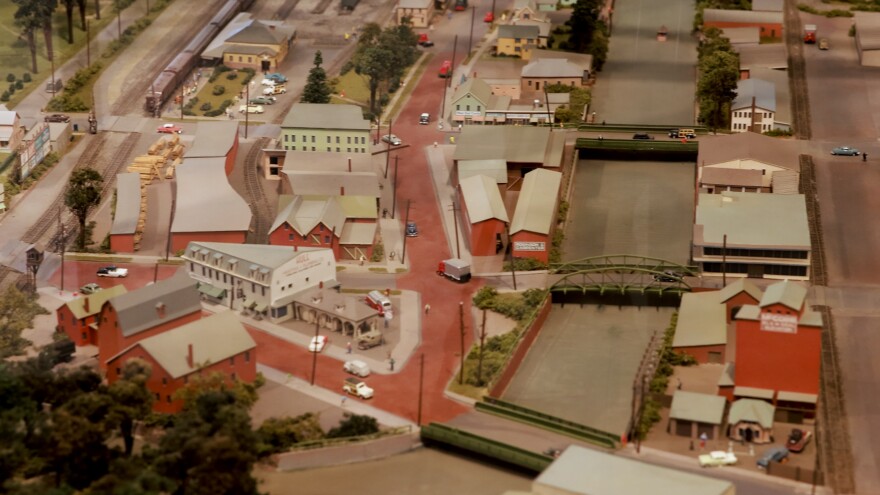 The diorama was created of the course of eight years.