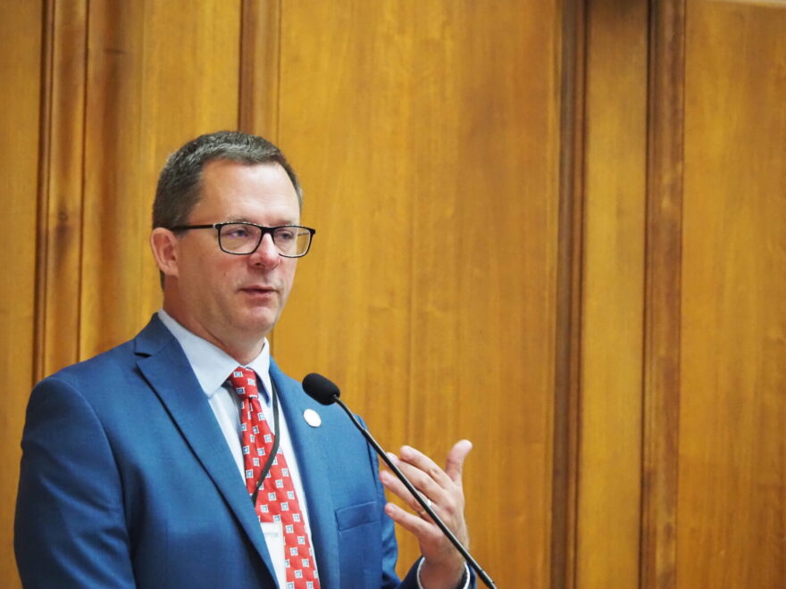 Matt Kestian, general counsel for the Indiana Bureau of Motor Vehicles, addresses the Interim Study Committee on Roads and Transportation Sept. 2, 2026.