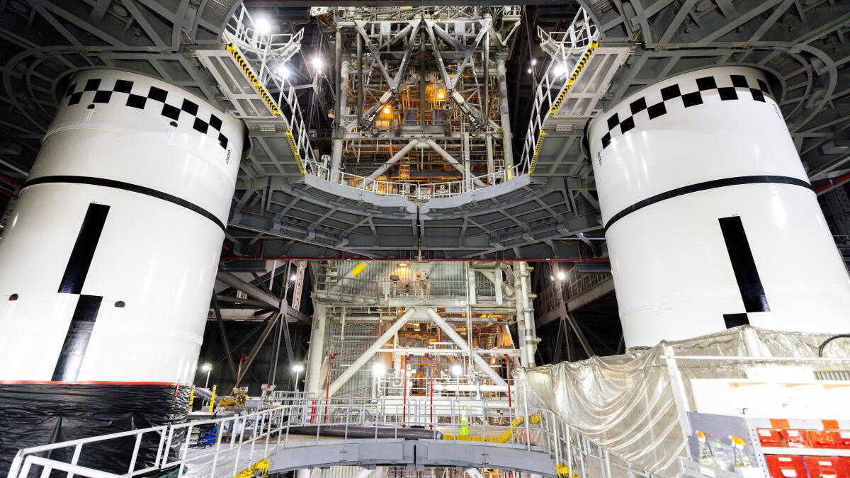 Alabama built moon rocket gets kudos from NASA as the agency presses ahead with Artemis-3
