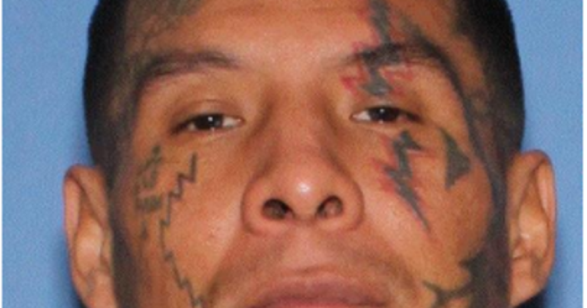 Flagstaff police seeking man suspected in killing