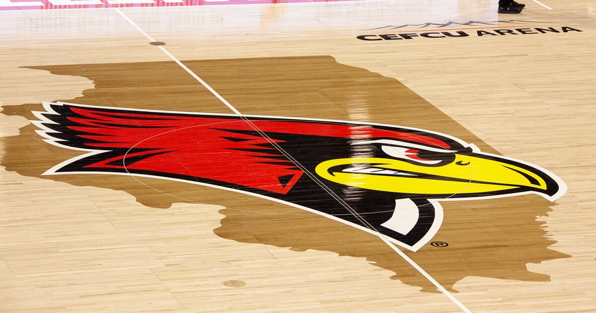 Gillespie, Pedon get 1-year contract extensions for ISU hoops