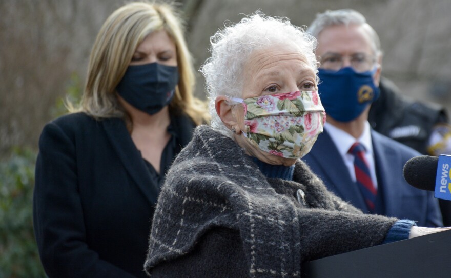 Anna Foley, 83, who has cancer and multiple underlying conditions, said she has had no luck navigating the online and call centers in New York to book an appointment for a COVID-19 vaccine.
