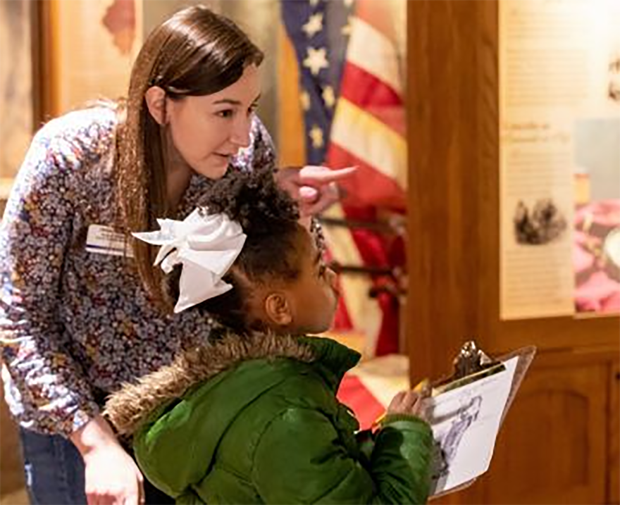 Partlow with student at Lincoln Heritage Museum