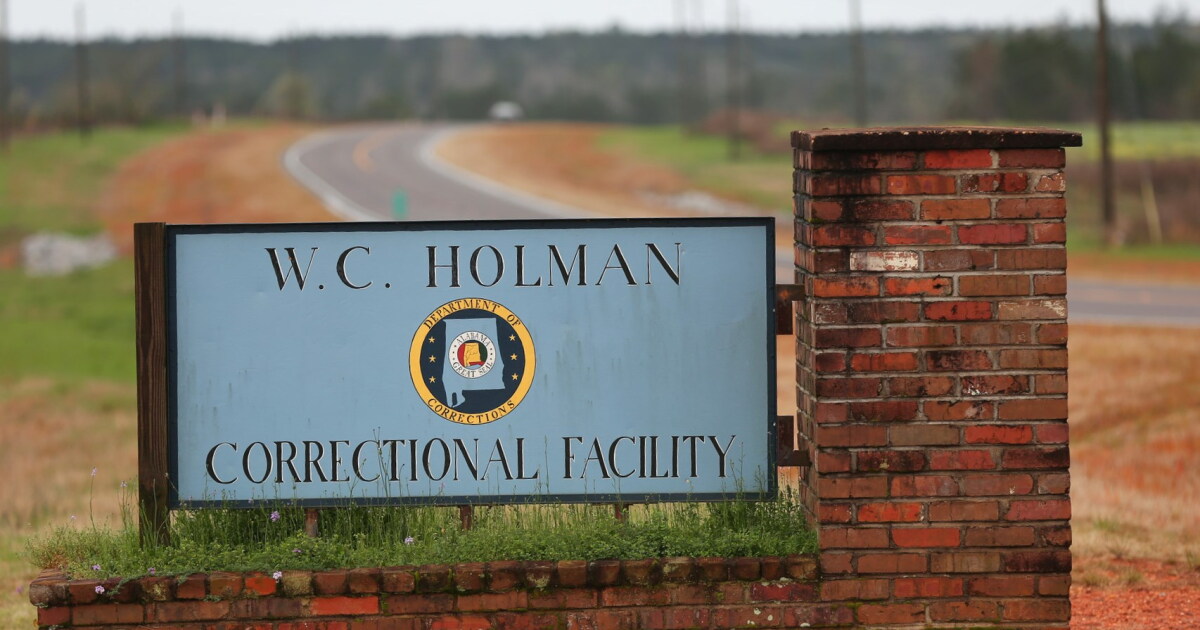 Another Officer Assaulted at Holman Prison | Alabama Public Radio
