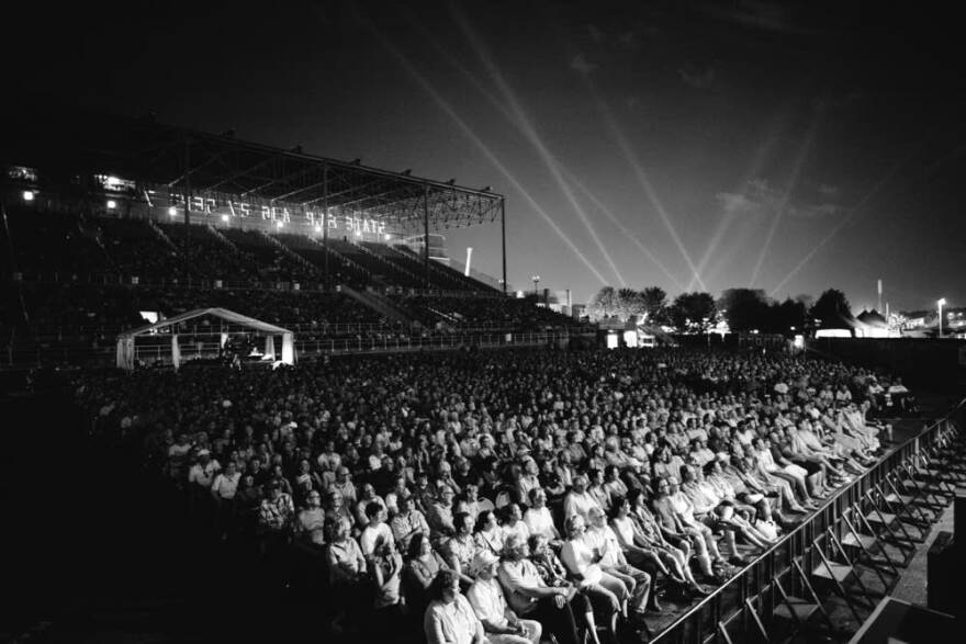 86f88a-20171219-statefair-grandstand.jpg