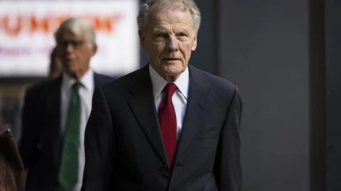 Former Illinois House Speaker Michael Madigan arrives at the Dirksen Federal Courthouse in October 2024.