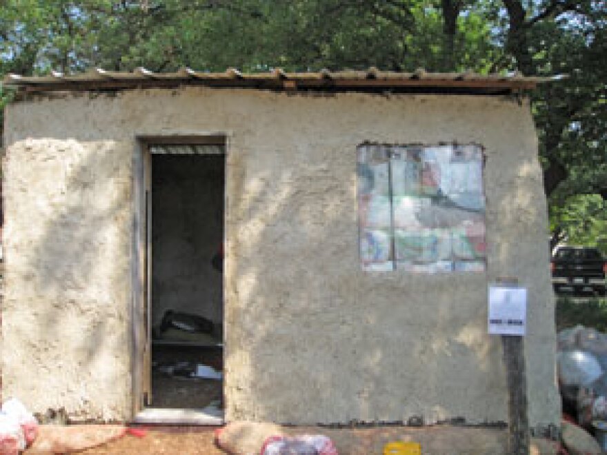 Mud hut built out of Ubuntu bricks.