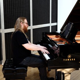 Pianist Karl Larson joins The Fabulous 413 for a special broadcast from MASS MoCA for Bang on a Can Loud Weekend.