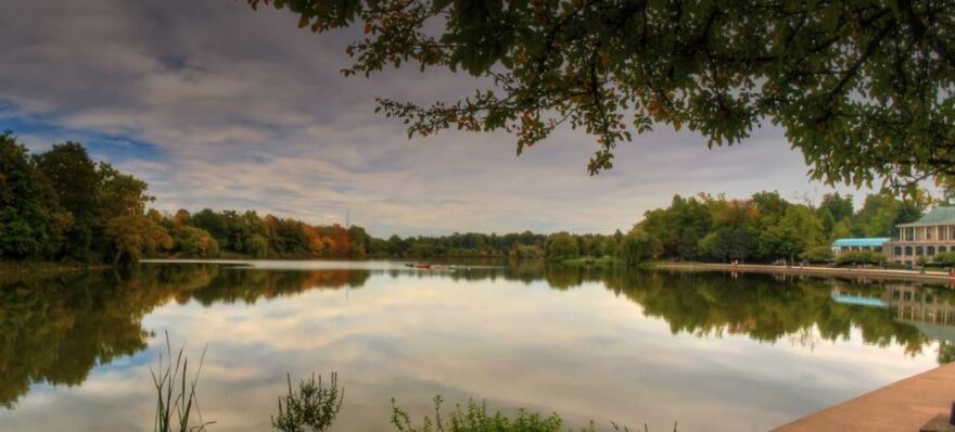 hoyt_lake.jpg