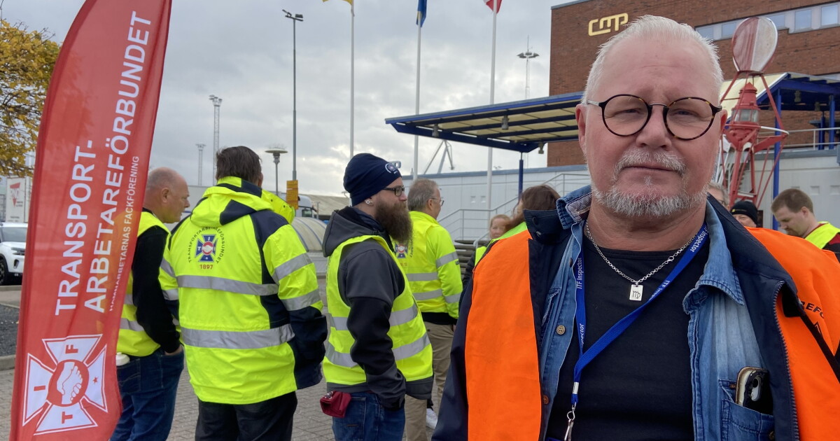 Swedish dockworkers are refusing to unload Teslas at ports in broad boycott move