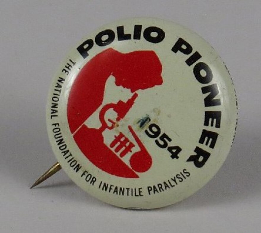 Polio Pioneer pin